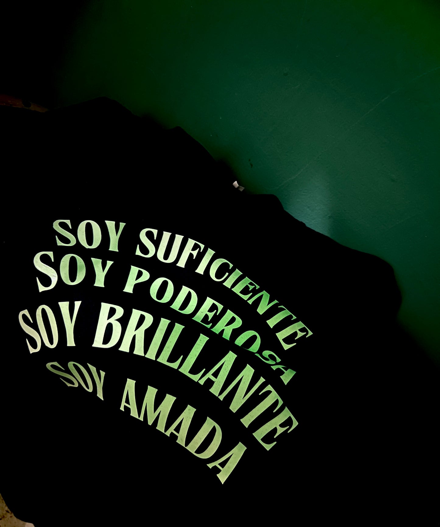 Buzo Soy Suficiente, Soy poderosa, Soy brillante, soy Amada.